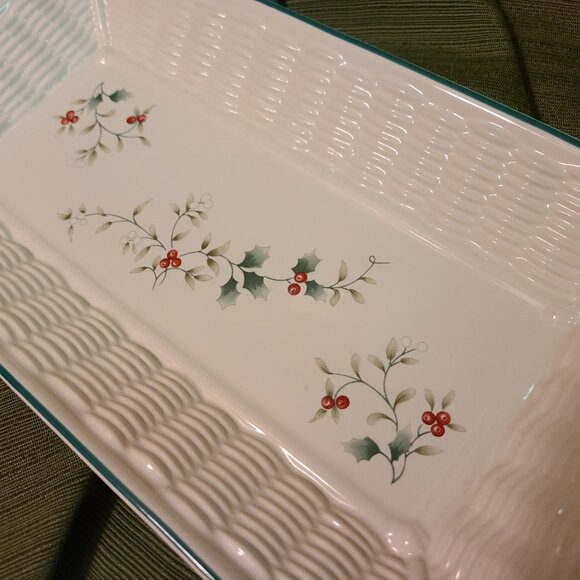 Pfaltzgraff Winterberry Platter - Picture 3 of 4
